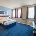 Travelodge Vicar Lane 3*