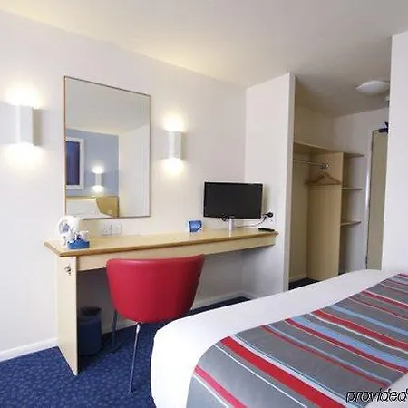 Travelodge Vicar Lane 3*