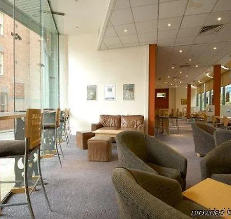 Travelodge Vicar Lane 3* 리즈