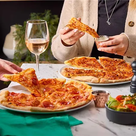 Travelodge Vicar Lane 3* 리즈