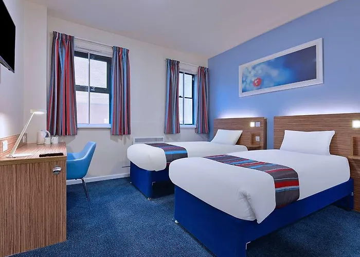 Travelodge Vicar Lane Hotel 3*