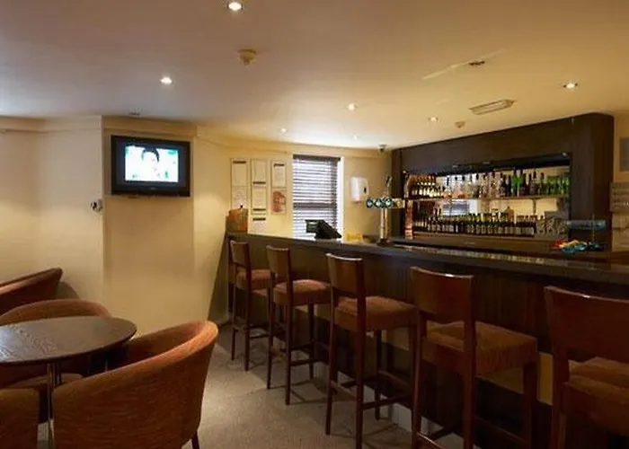 Travelodge Vicar Lane 3*