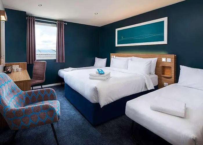 Travelodge Vicar Lane Hotel 3*