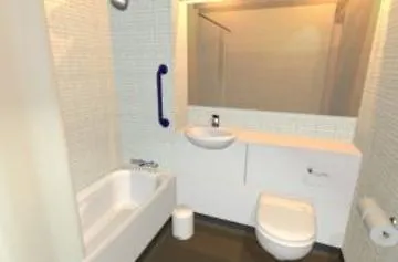 Travelodge Vicar Lane ホテル