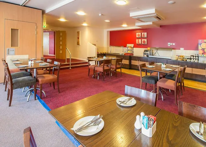 Travelodge Vicar Lane 3* リーズ