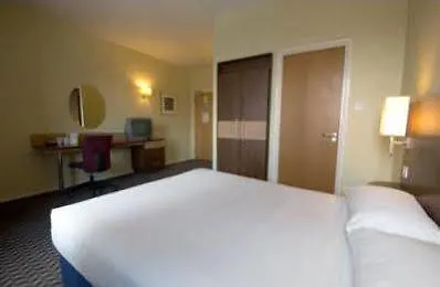 Travelodge Vicar Lane 3* 利兹