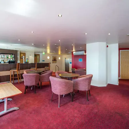 Travelodge Vicar Lane 利兹