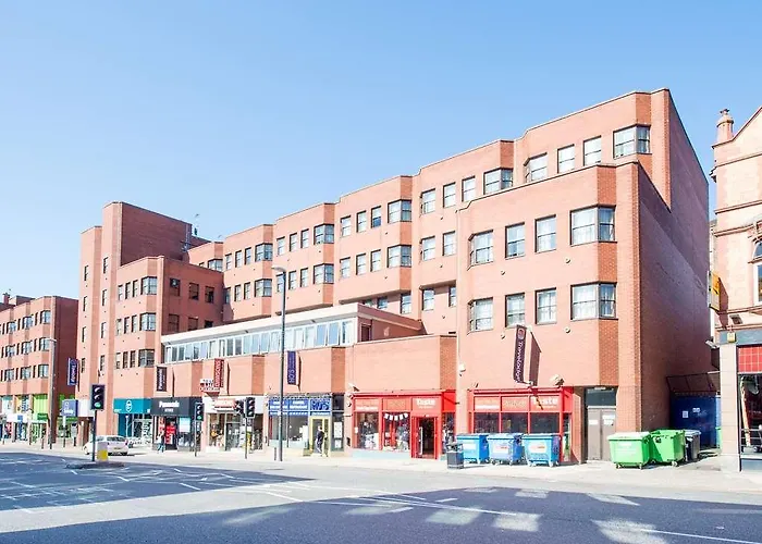 Travelodge Vicar Lane Готель Лідс