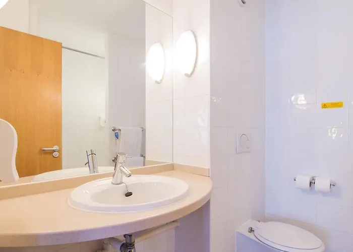 Готель Travelodge Vicar Lane Лідс